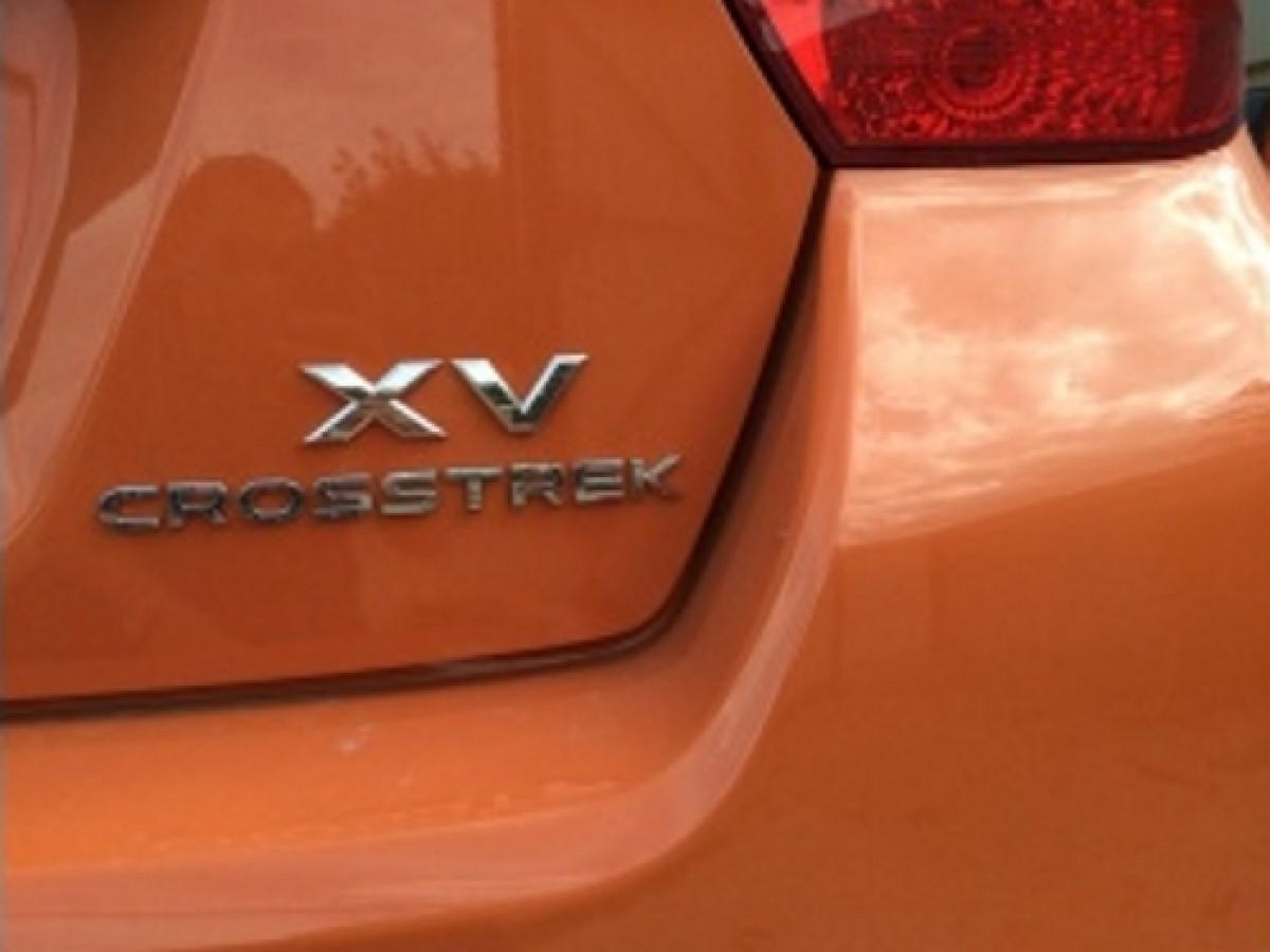 Subaru Emblem Crosstrek Chrome - J121SFJ750 | Subaru Online Parts