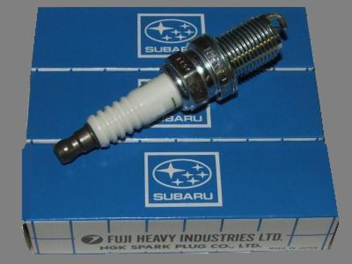 Amazon.com: Nissan 22401-ZE01B Spark Plug, Regular : Automotive